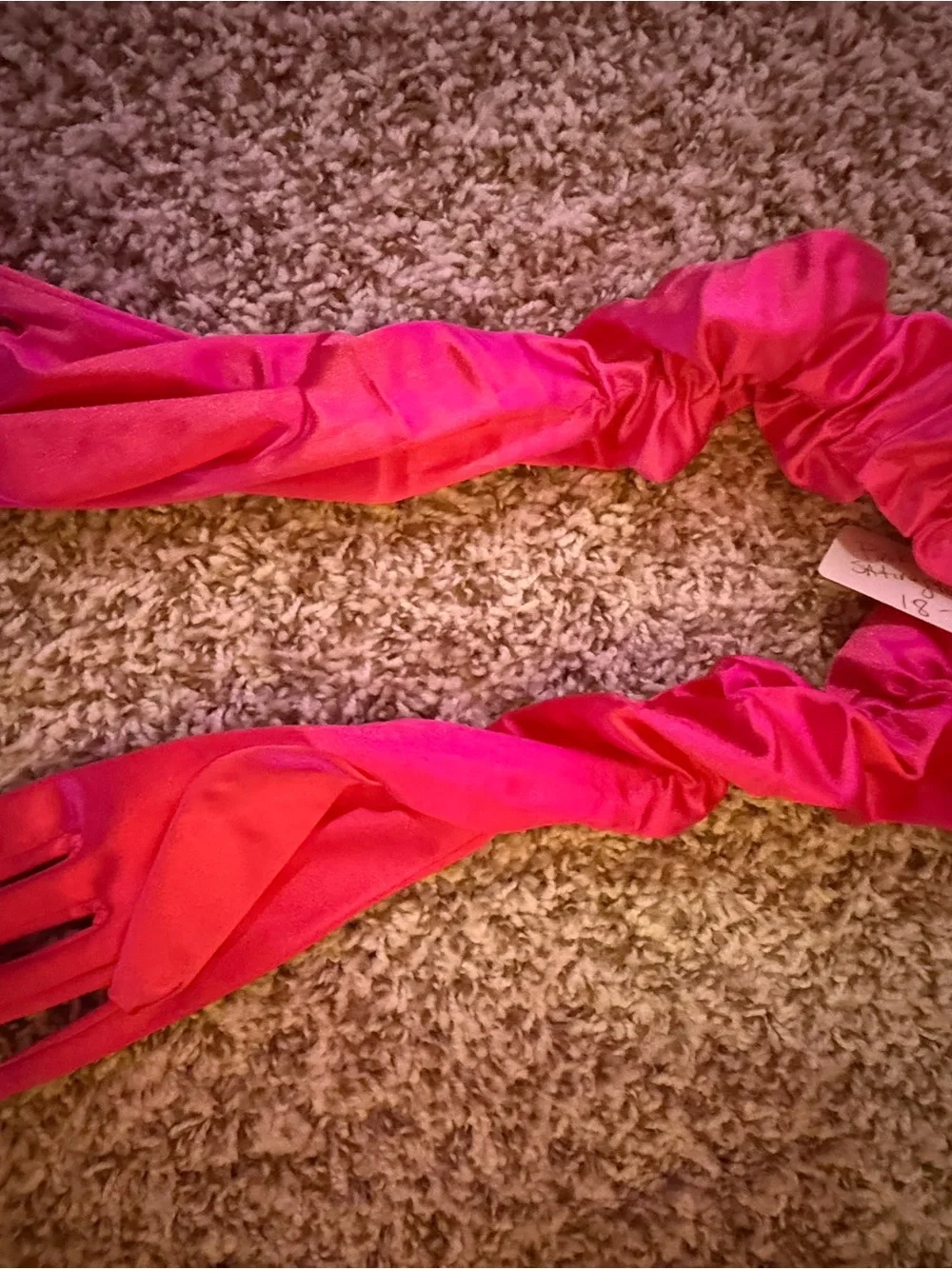 Women’s Pink Stretch Satin gloves